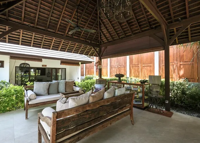Villa Aram