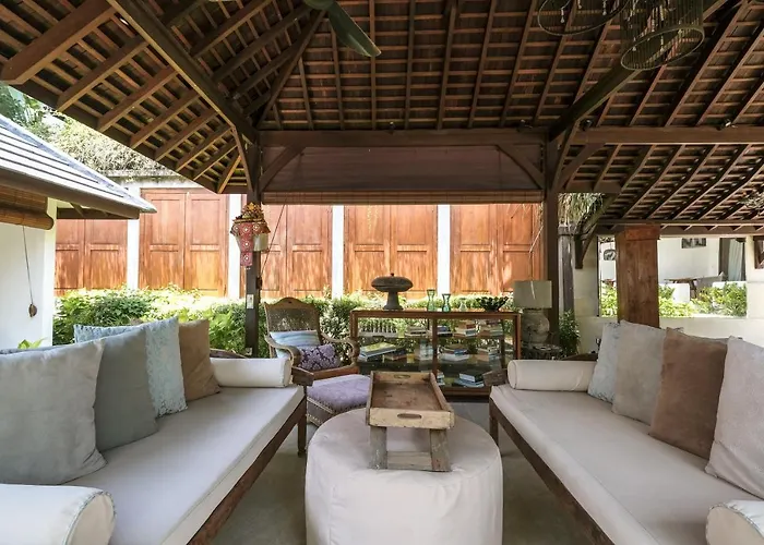 Aram Villa