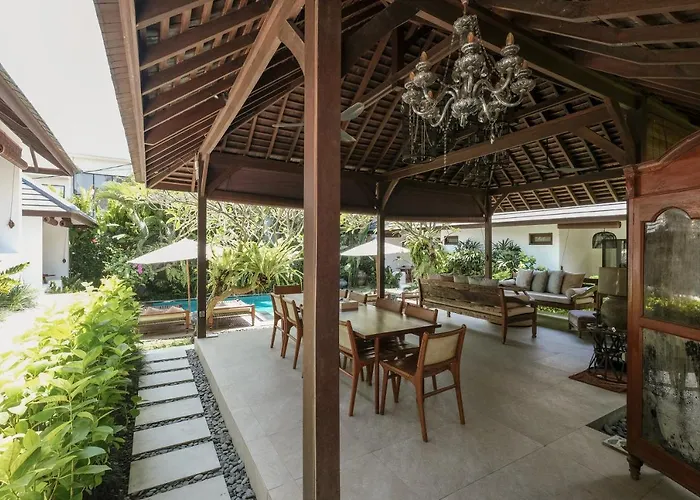 Aram Villa